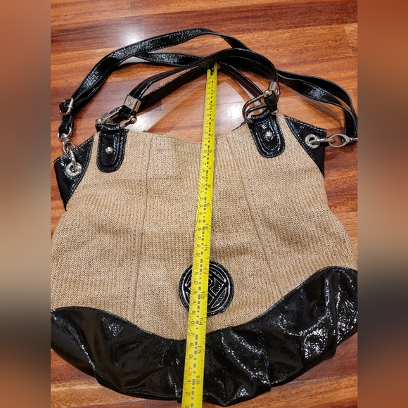 Relic by Fossil Handbag with Detachable Strap - Picture 5 of 12